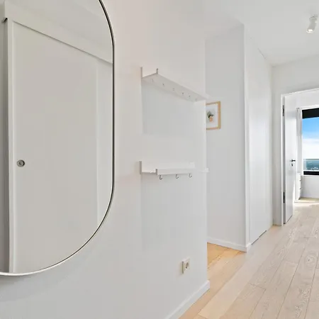 Apartment Luxurious Retreat Balcony & Pool Access Luxembourg