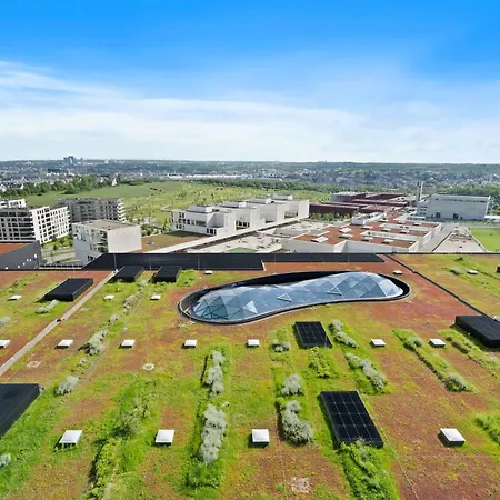 アパート Luxurious Retreat Balcony & Pool Access *