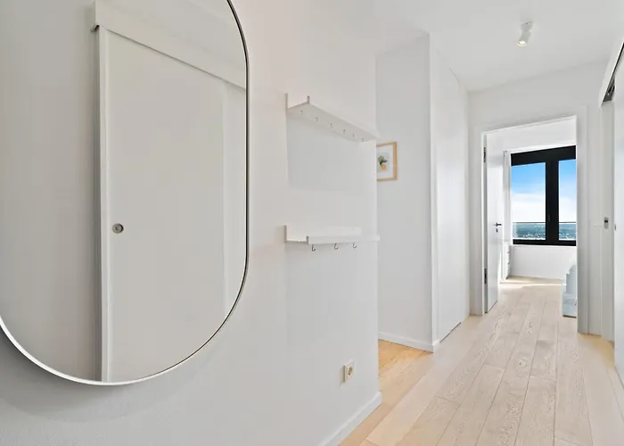 アパート Luxurious Retreat Balcony & Pool Access ルクセンブルク