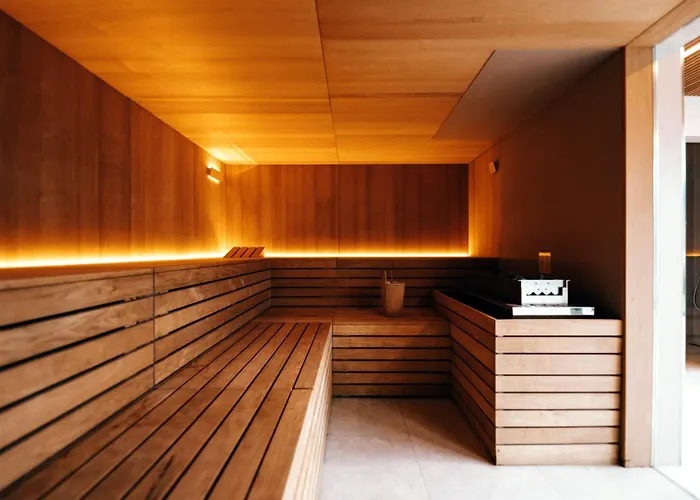 Apartamento Luxurious Retreat Balcony & Pool Access Luxemburgo